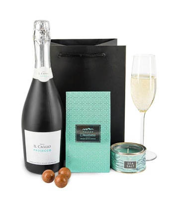 Tiffany Chocolate And Wine Gift Combo