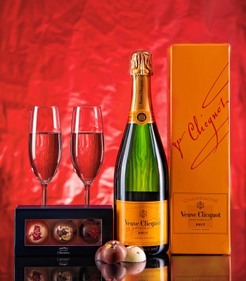 Veuve Clicqout Champagne and Chocolates