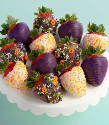 Halloween Strawberries 12pc