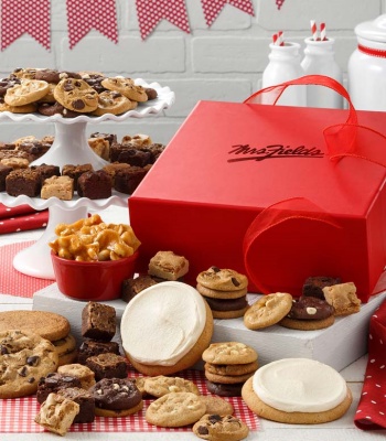 Mrs. Fields Baked Goods Gift Box - Deluxe