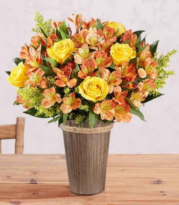 Rose and Peruvian Lily Flower Bouquet