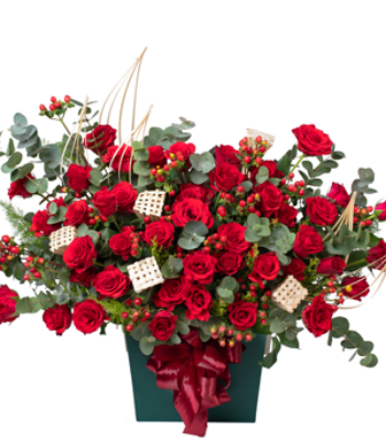 Romantic Anniversary Flowers